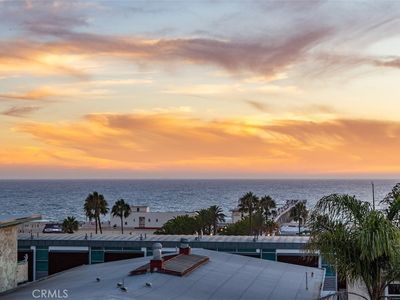1136 Monterey Blvd