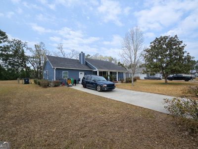 3877 Stratford Cir