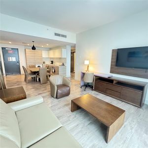 777 Ocean Dr #S232