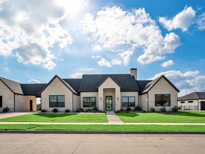 101 Ambrosia Ln