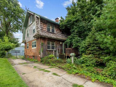 Property at 625 12th St, West Des Moines, IA