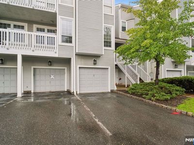 25 Markham Cir