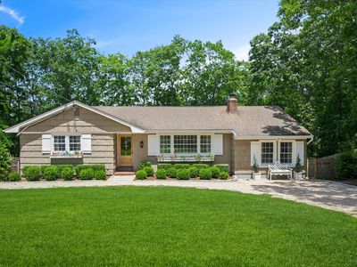 40 Highlands Dr