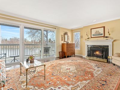 123 Harbor Dr APT 411