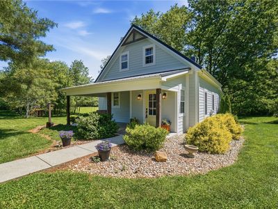 6275 Roundhead Rd
