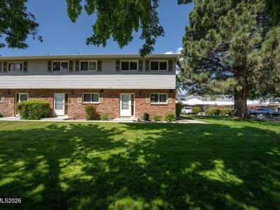 210 Smithridge Park