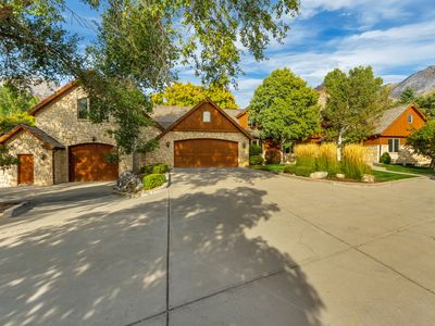 1359 N Moyle Dr