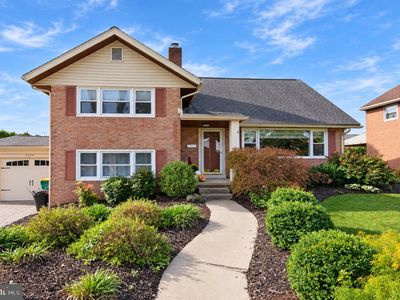 Property at 1110 Dogwood Dr, West Lawn, PA