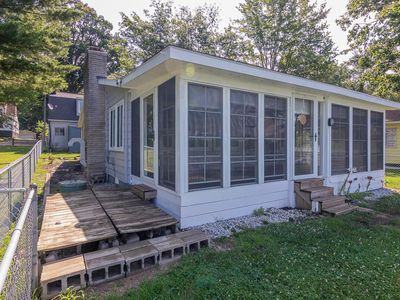 124 Peterson Dr