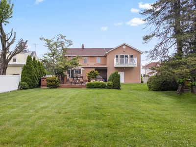13 Evans Avenue