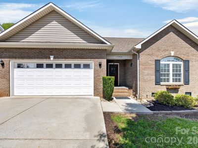 Property at 1590 Mayfair Dr, Conover, NC