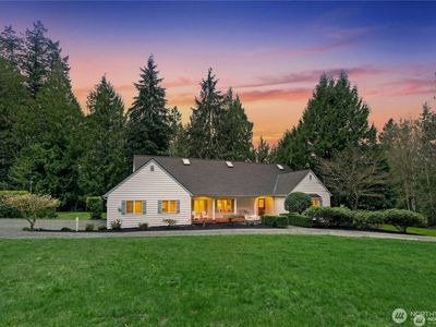 10235 Battle Point Drive NE