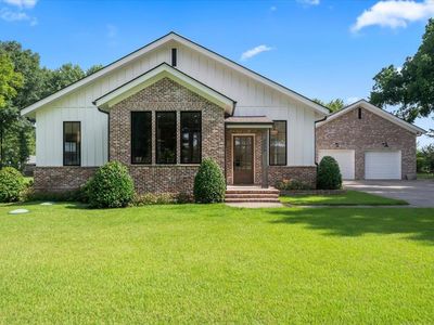 2005 Keough Dr