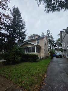 65 Devonshire Ct