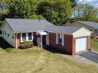 16 Hudson Parkway