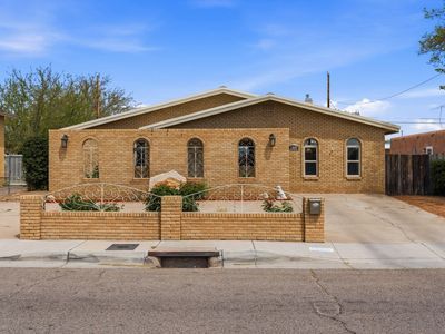 1309 San Lorenzo Ave NW