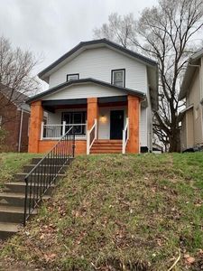 1269 S Champion Ave