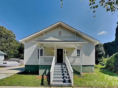 318 Bruce Ave