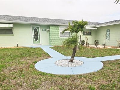 392 E Tarpon Blvd NW