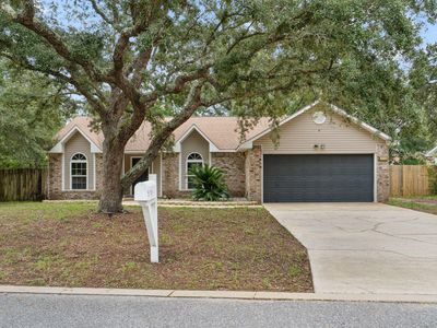 2738 Beacon Ct