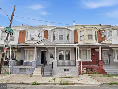 5539 Regent St