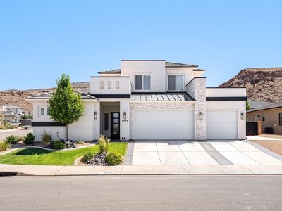 4024 E Cerro Way