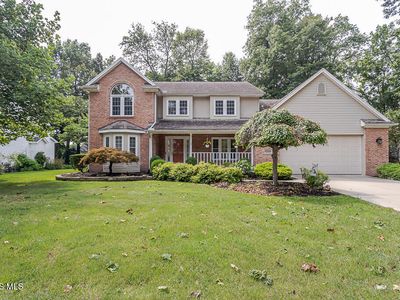 Property at 8053 Bridgehampton Dr, Waterville, OH