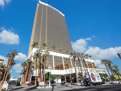 2000 N Fashion Show Dr UNIT 2514