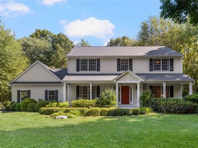 11 Prides Crossing Ln N