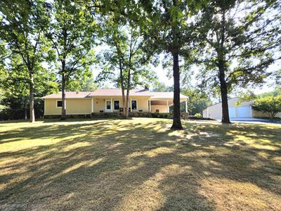 75 Lookout Dr