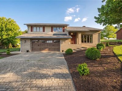 1941 Buckeye St NE