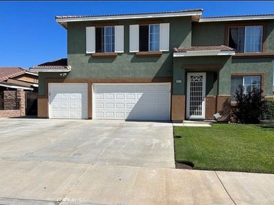 16272 Emma Ln