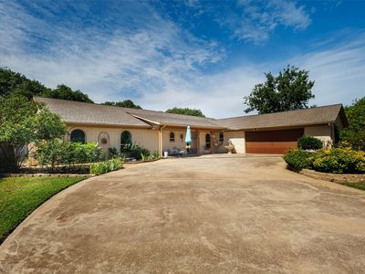 7725 Woodside Hl