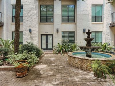 221 Lexington Avenue #104