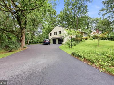 500 Woodside Ave