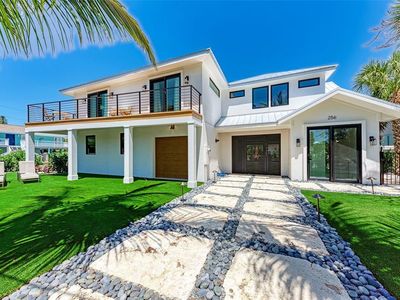 256 Gladiolus St