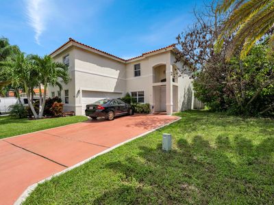7308 N NAUTICA Way
