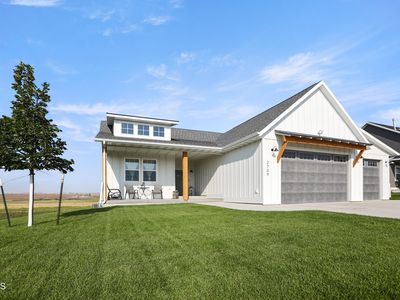 2709 44th Ave W