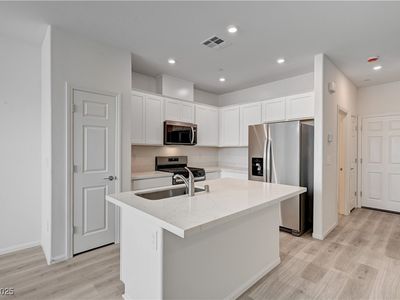 626 Bellus Pl