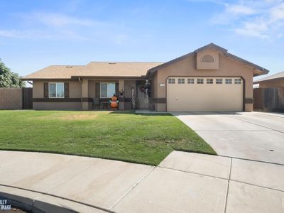 1724 Flores Ct