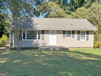 9 Wisteria Dr SE