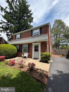 Property at 127 Crosshill Rd, Wynnewood, PA