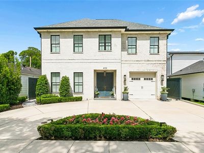 452 Orion Ave