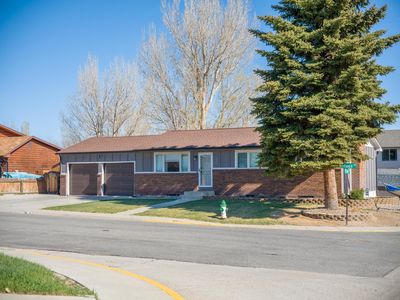 825 Sundance Dr