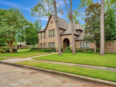 15718 Pinewood Cove Dr