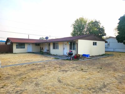 3211 W John Day Ave