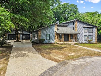 200 Zane Ct