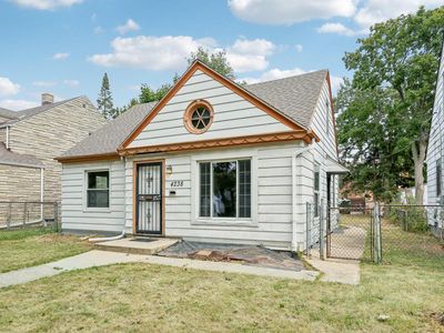 4238 North 28th STREET