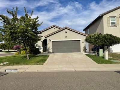 9598 Blue Mountain Way
