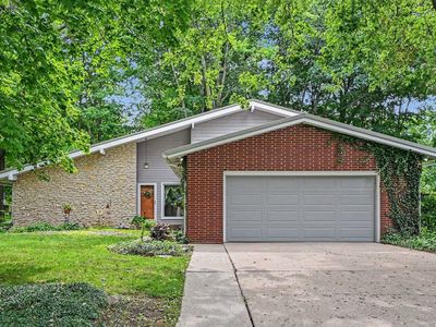 1 Meadow Ln